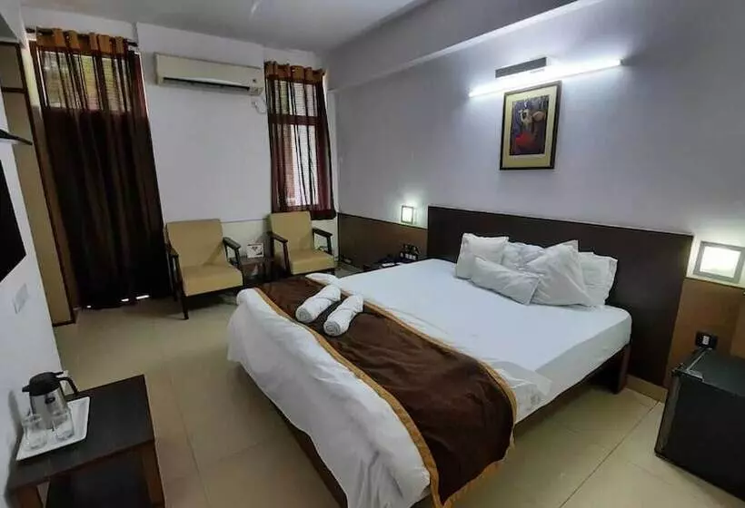 Deluxe Yhden Hengen Huone, New Delhi Ymca Tourist Hostel