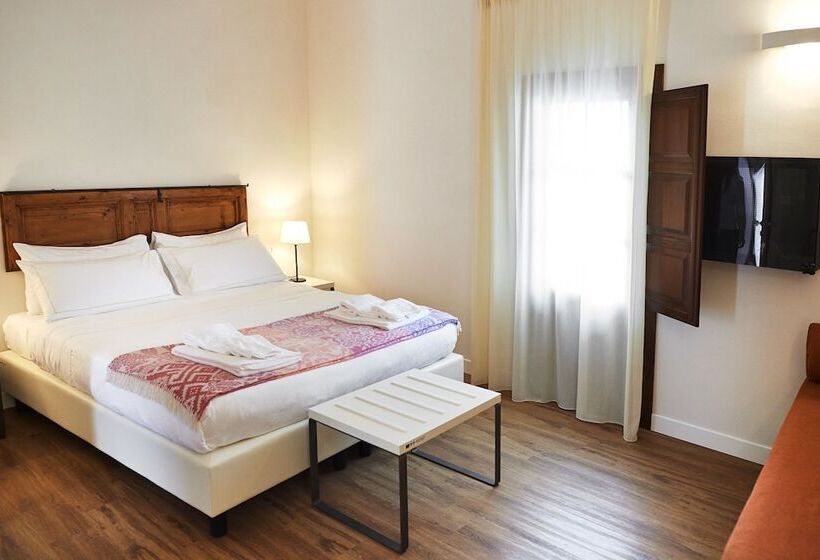 חדר סופריור, Sopra Le Mura