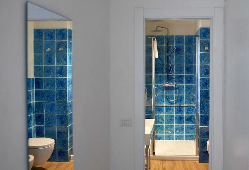 סוויטת ג'וניור נוף לים, Sopra Le Mura