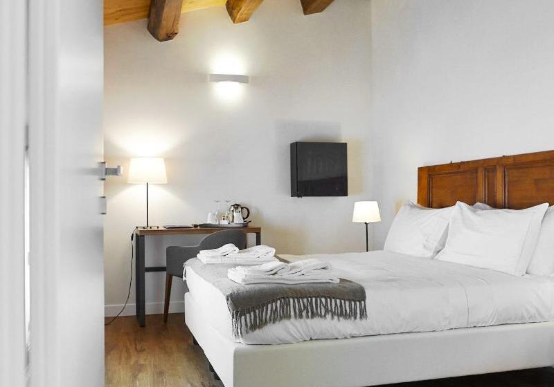 Standard Room, Sopra Le Mura