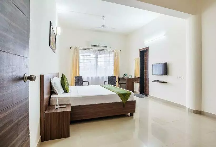 اتاق استاندارد, Treebo Pappilon Palace   Pvs Circle