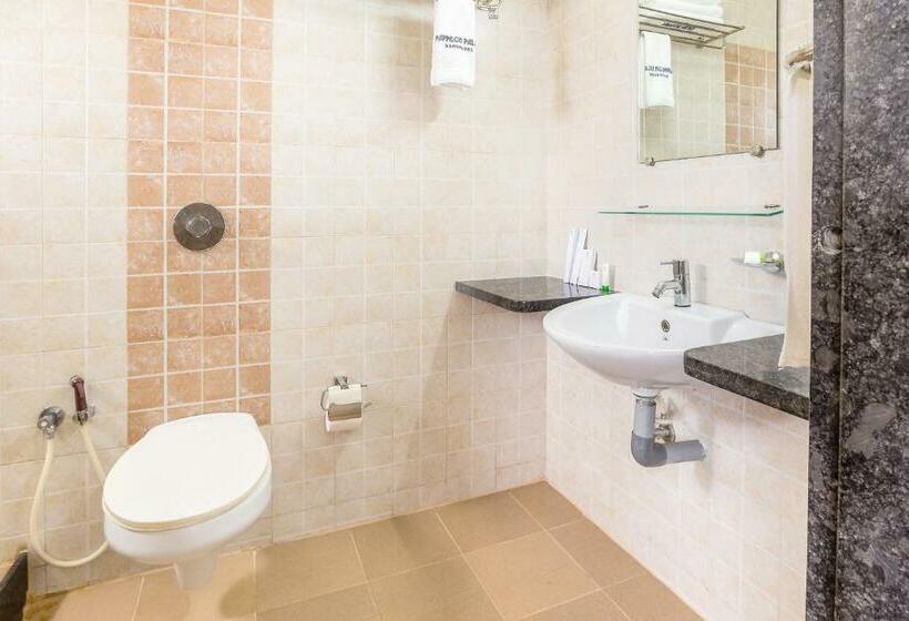 スタンダードルーム, Treebo Pappilon Palace Pvs Circle