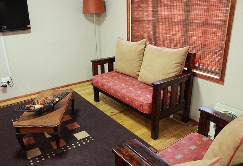 Семейный Номер, A Cherry Lane Self Catering And B&b