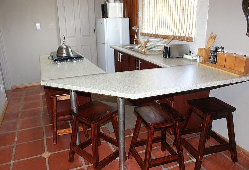 Семейный Номер, A Cherry Lane Self Catering And B&b