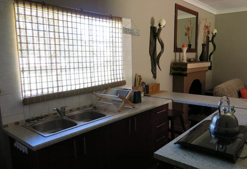 패밀리 룸, A Cherry Lane Self Catering And B&b