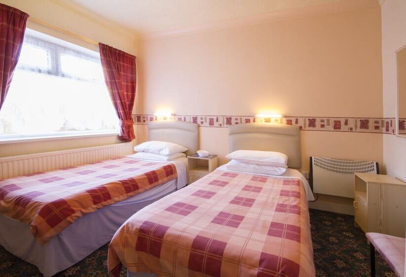 חדר סטנדרט, Brooklands Over 50 S Only