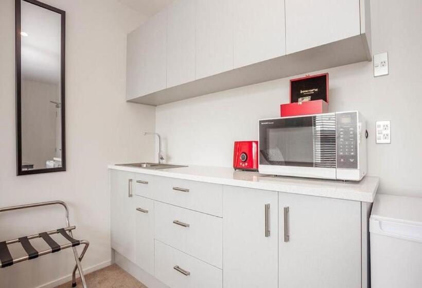 آپارتمان 1 خوابه, Colombo Lodge