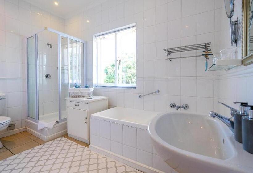 家庭间, Oude Berg Guesthouse 10 Caledon Street