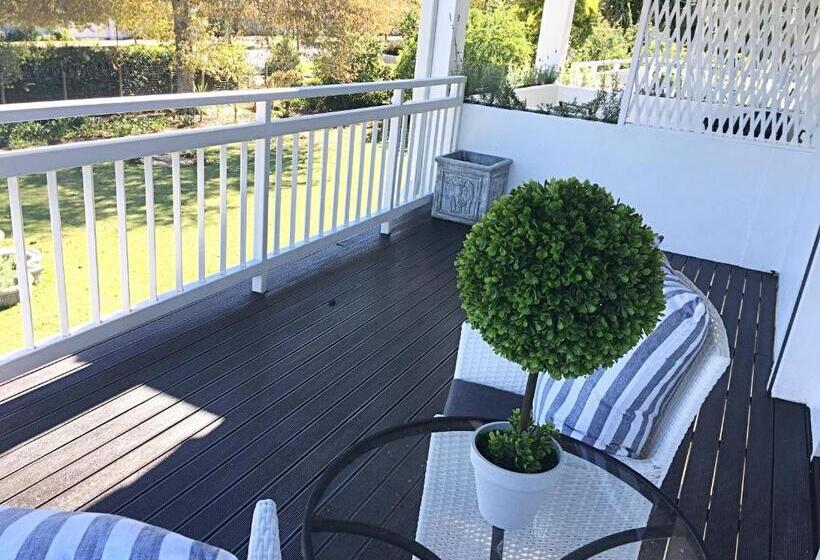 Семейный Номер, Oude Berg Guesthouse   10 Caledon Street