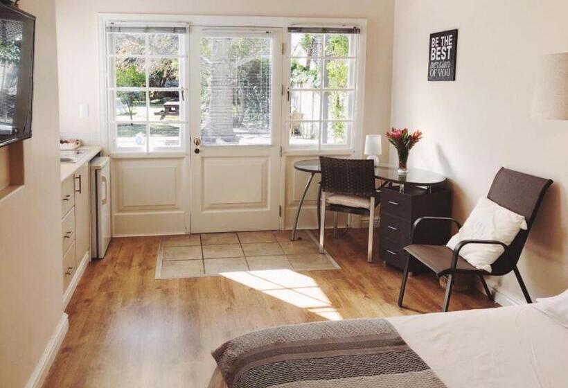 标准工作室, Oude Berg Guesthouse 10 Caledon Street