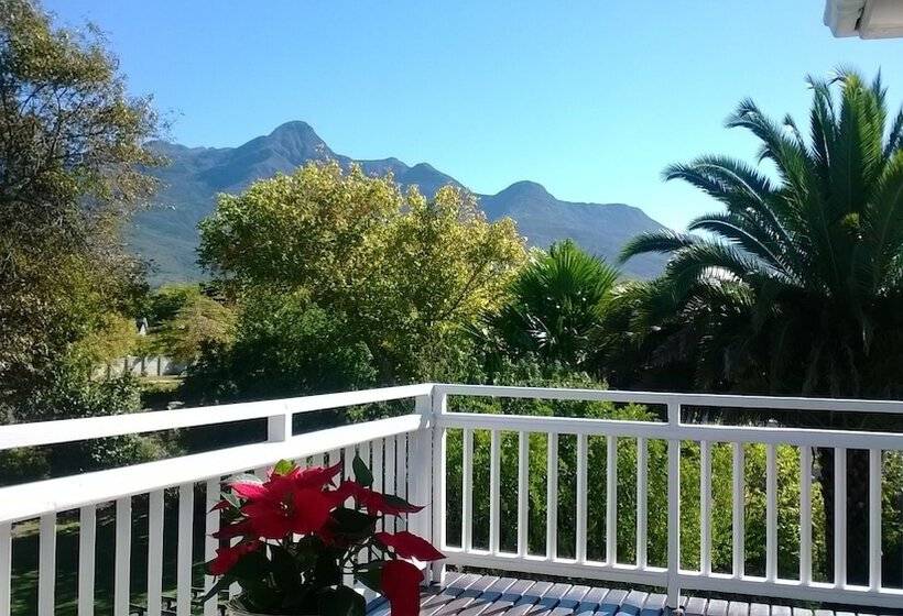 Номер Стандарт с Балконом, Oude Berg Guesthouse   10 Caledon Street