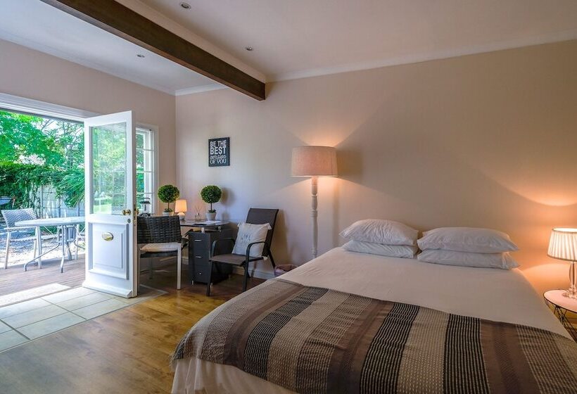 标准工作室, Oude Berg Guesthouse 10 Caledon Street