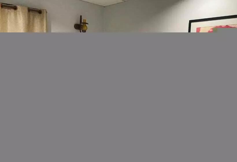 バス共有のスタンダードルーム, Noom Guesthouse