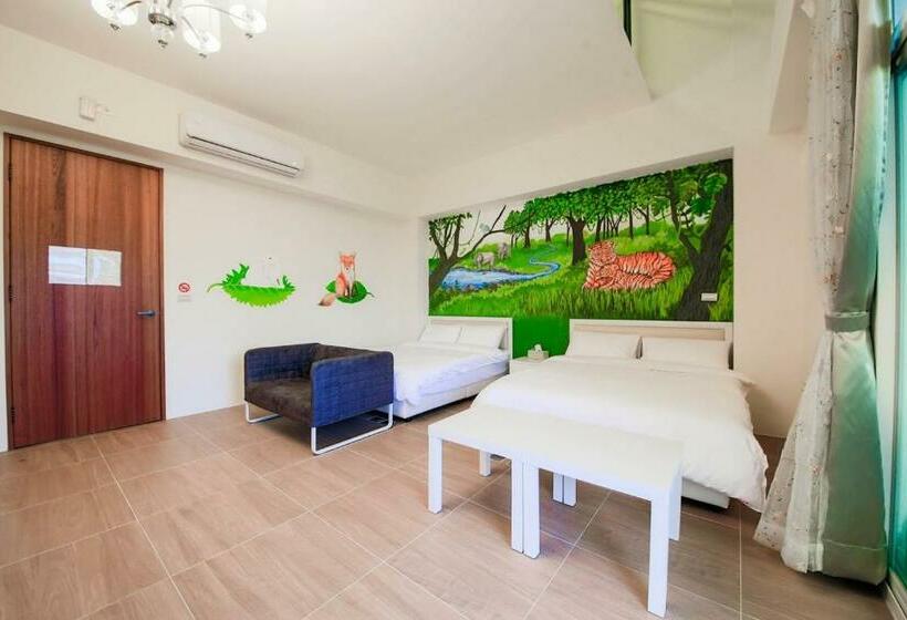 سوییت خانوادگی, Rose Cottage B&b