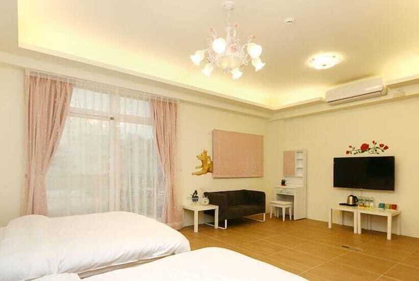 اتاق استاندارد چهار تخته, Rose Cottage B&b