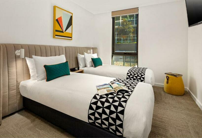 スタンダードスタジオ, Quest Macquarie Park