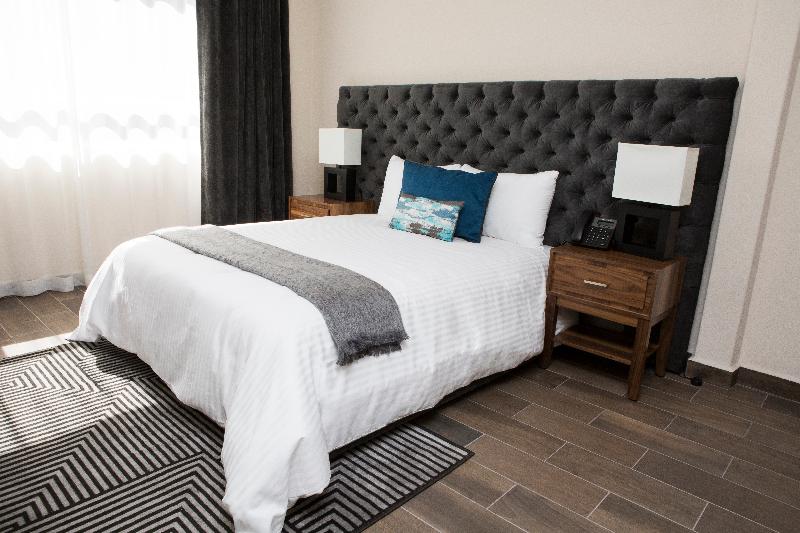 سوییت اجرایی, Suites Rio Elba