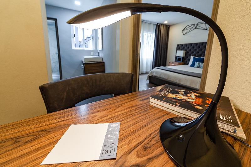 سوییت اجرایی, Suites Rio Elba