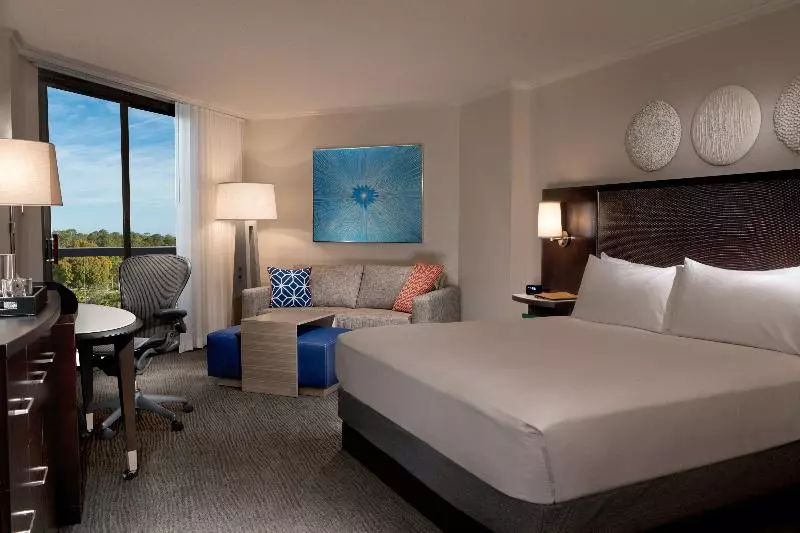 スイート, Suites Rio Elba