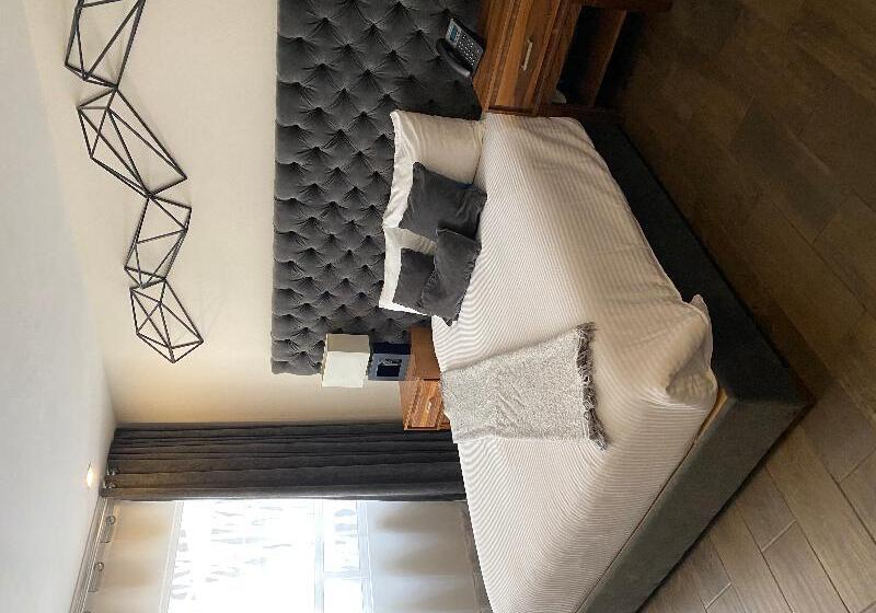 سوییت, Suites Rio Elba