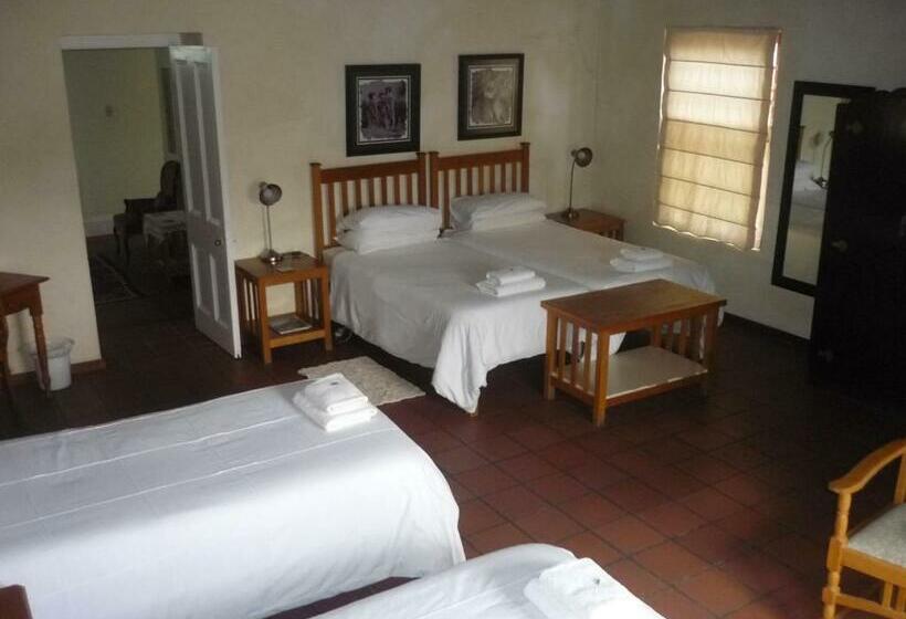 اتاق خانوادگی, Wilgewandel Holiday Farm & Day Restaurant