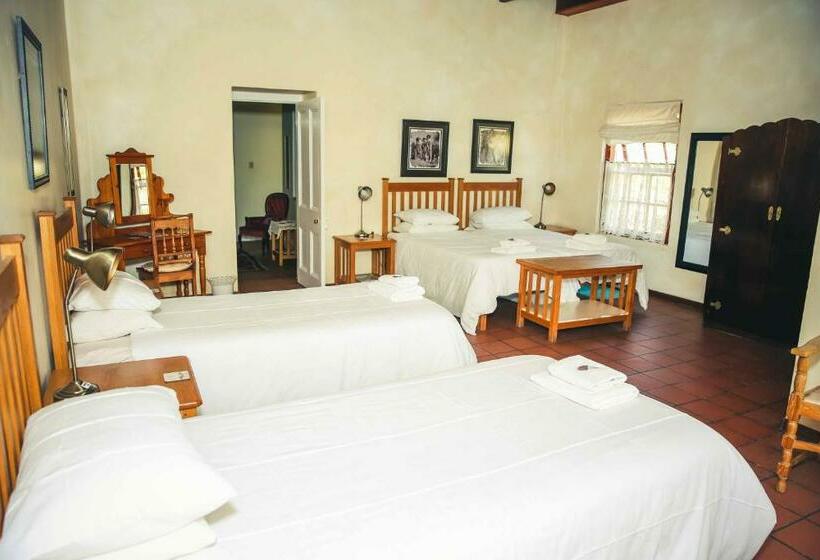 اتاق خانوادگی, Wilgewandel Holiday Farm & Day Restaurant