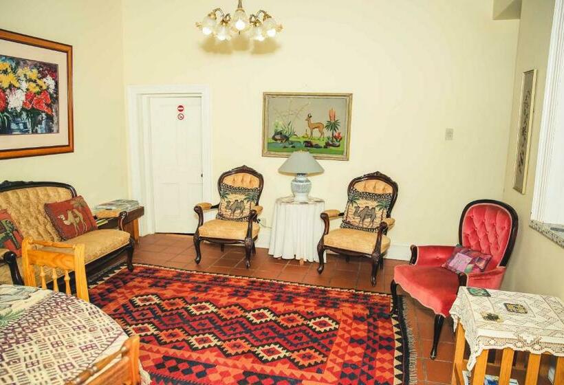 اتاق خانوادگی, Wilgewandel Holiday Farm & Day Restaurant