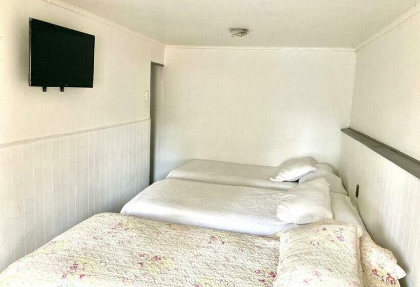 חדר סטנדרט לשלושה, Club House Concón