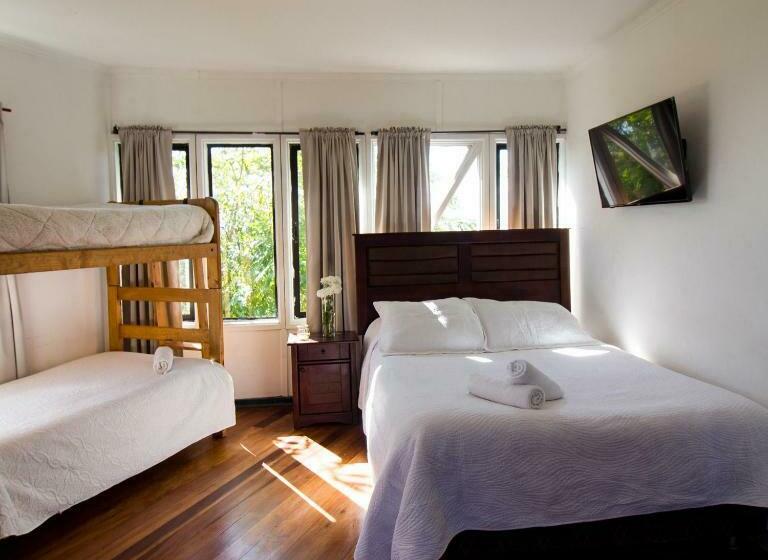 חדר משפחתי, Club House Concón