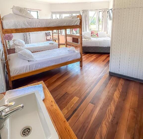 חדר משפחתי דלוקס, Club House Concón