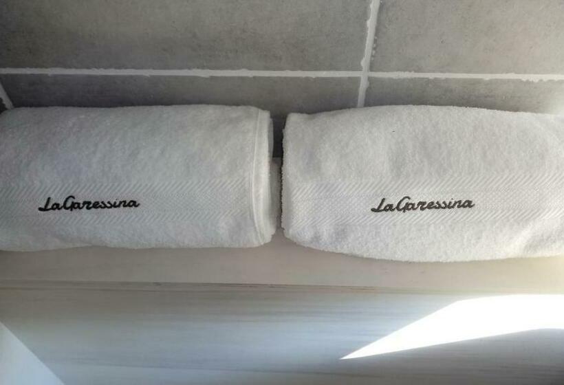 חדר סטנדרט עם מיטת קינג, Lagaressina Suite Anna   Jacuzzi & Spa