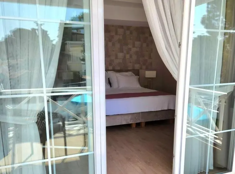 デラックスルーム, Villa No 44