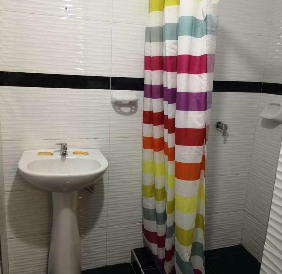 수피리어 룸, Arabian