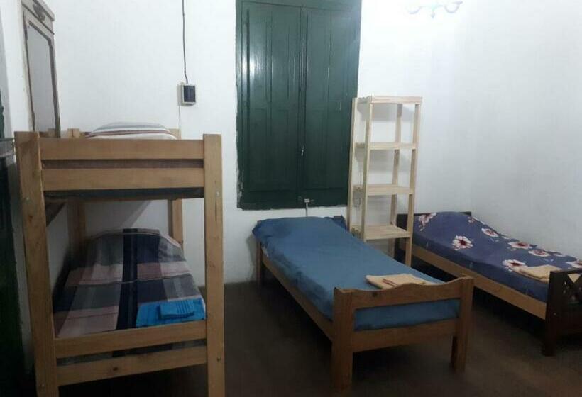 이코노미 쿼드러플룸(공용 화장실), Alojamiento Hostel Lodeolga La Florida