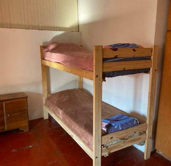 غرفة رباعية اقتصادية مع حمام مشترك, Alojamiento Hostel Lodeolga La Florida