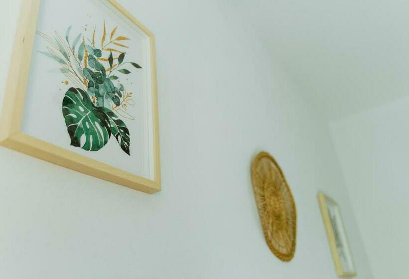 Номер Стандарт, Lemon Tree Rooms