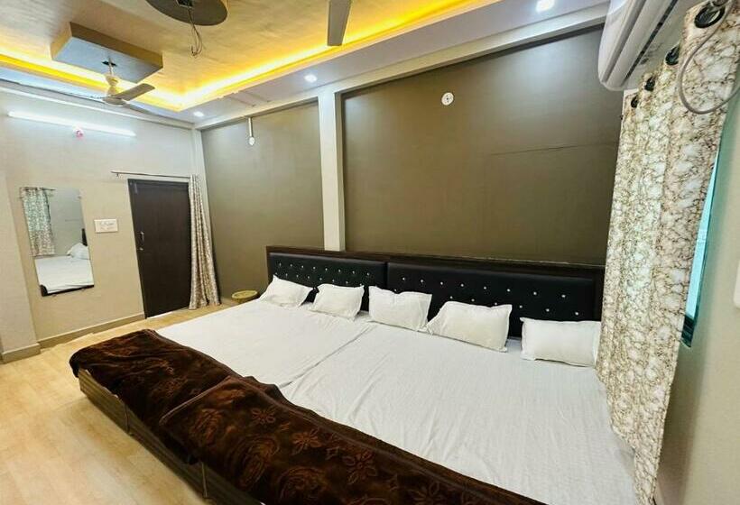 Номер Стандарт с Балконом, Tanodiya Palace&