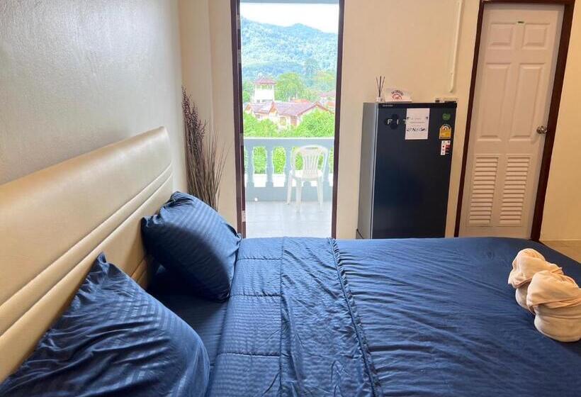 חדר סטנדרט, Ab House