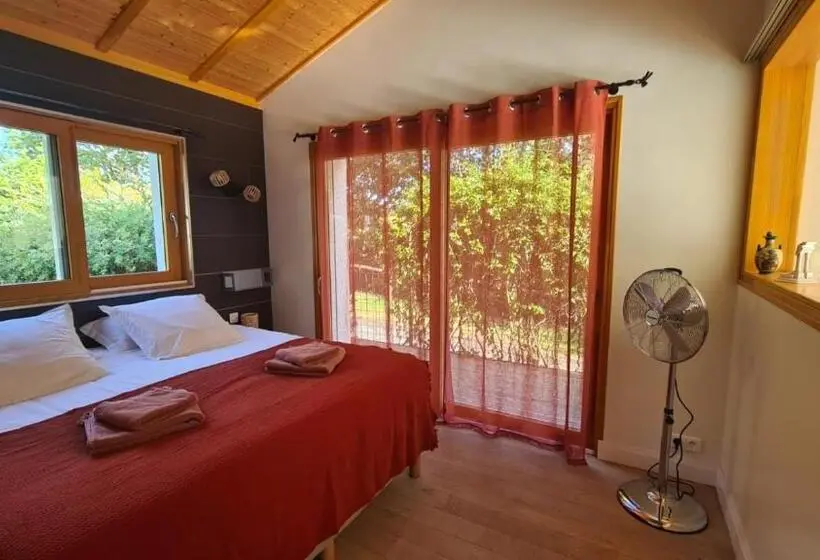 اتاق استاندارد اینتریور, Chambre D Hôtes Au Chant Du Chardonneret