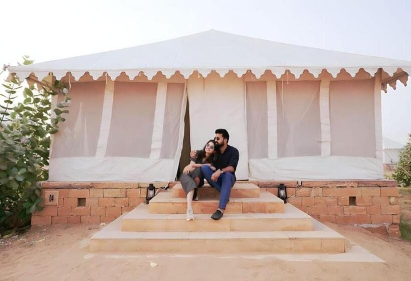 סוויטה משפחתית, The Oberoi Luxurious Camp