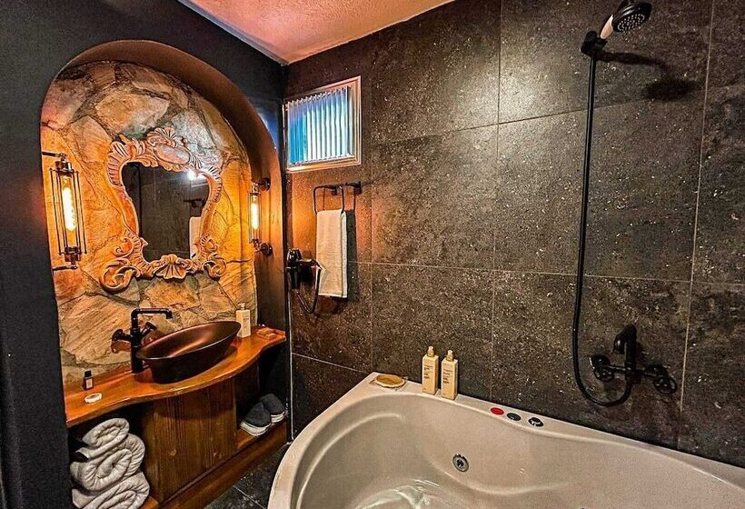 סוויטה, Portofino Urla Boutique