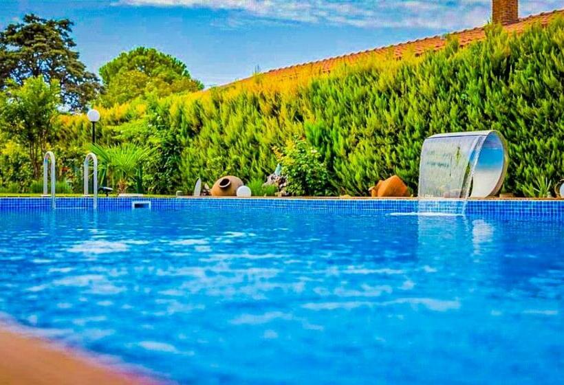 סוויטה נוף לבריכה, Portofino Urla Boutique