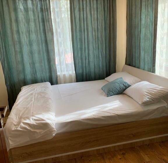 דירת חדר, Pensiunea Sun Victor