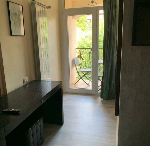 חדר סטנדרט עם מרפסת, Pensiunea Sun Victor