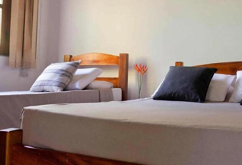 חדר סטנדרט לשלושה, Pousada Oceano Atlântico