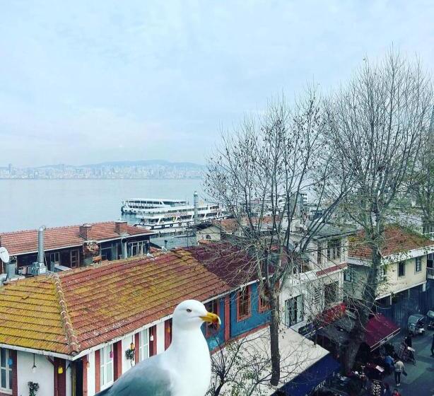 Номер Deluxe Вид на Море с Балконом, Carla Buyukada