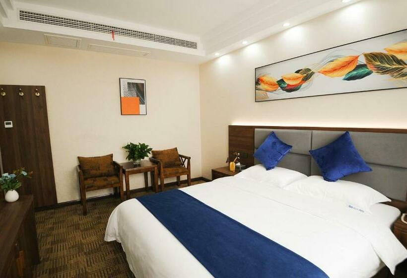 디럭스 룸, Chongqing Jianfeng