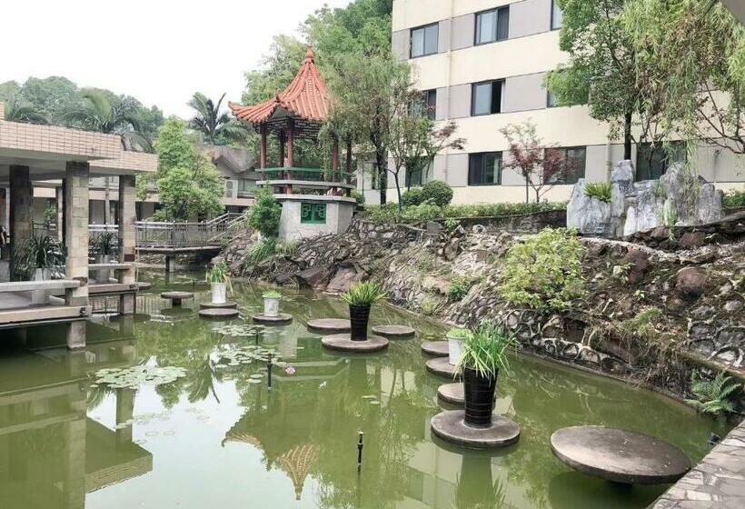 디럭스 룸, Chongqing Jianfeng