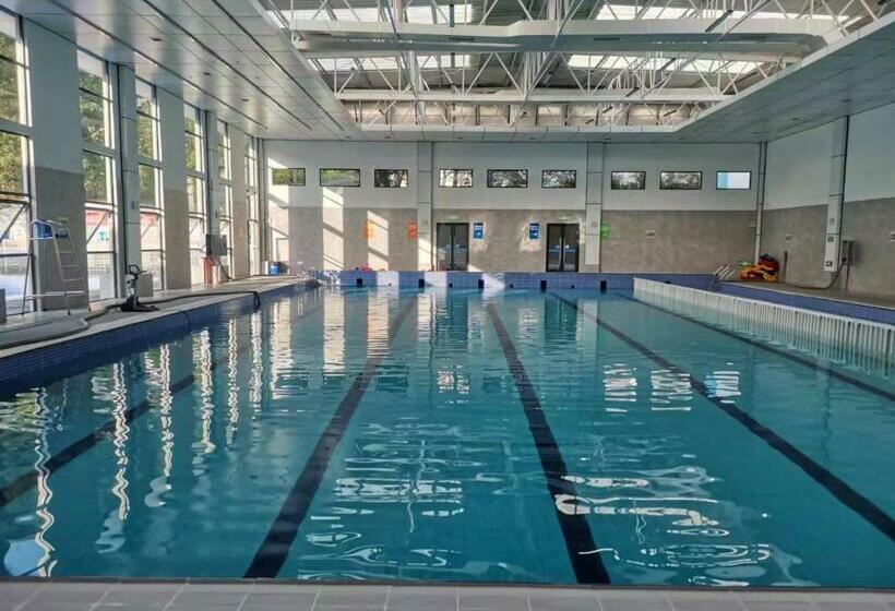 디럭스 룸, Chongqing Jianfeng