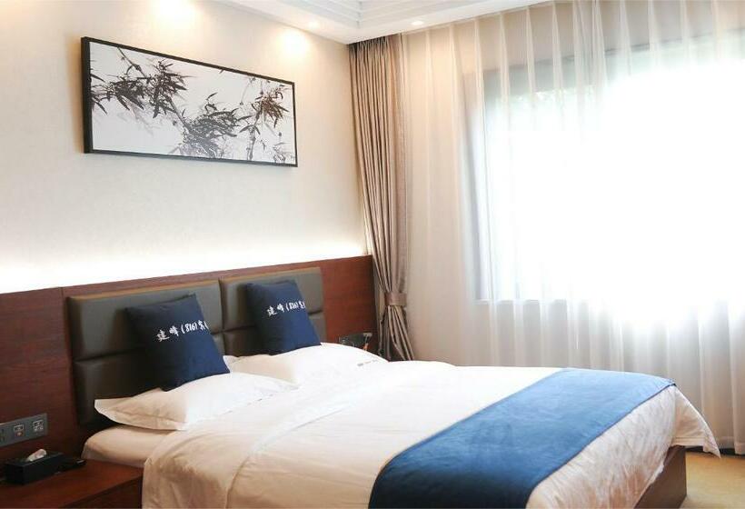 Люкс Повышенной Комфортности, Chongqing Jianfeng